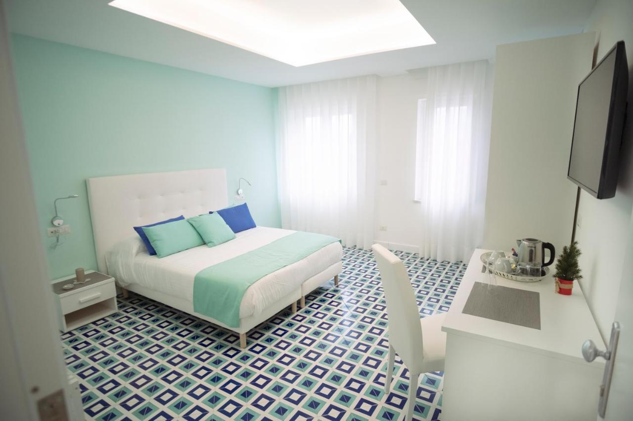 Bed and Breakfast Domus Sole Сорренто Экстерьер фото