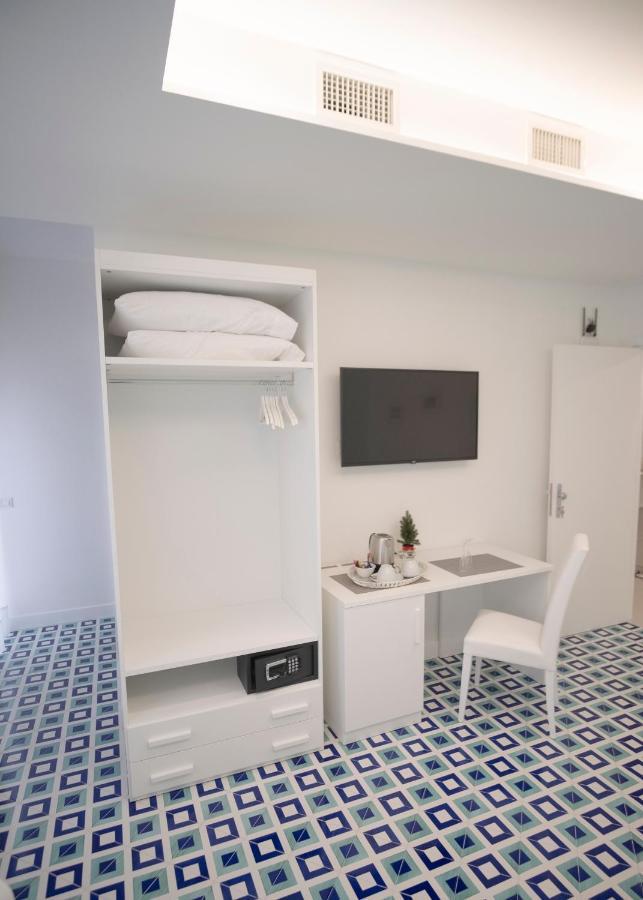 Bed and Breakfast Domus Sole Сорренто Экстерьер фото
